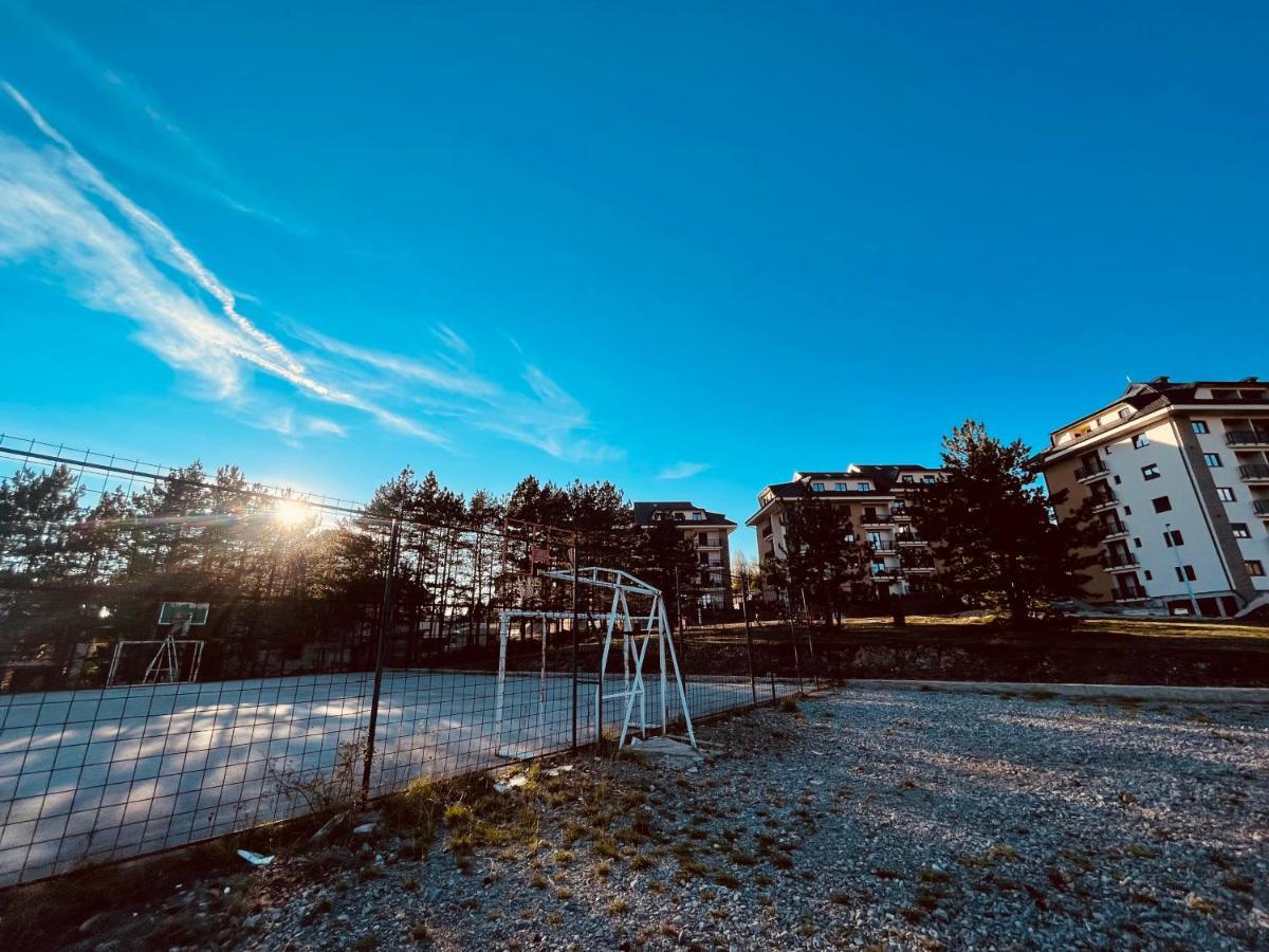 Lux Apartmani Vojinovic Zlatibor Exterior foto