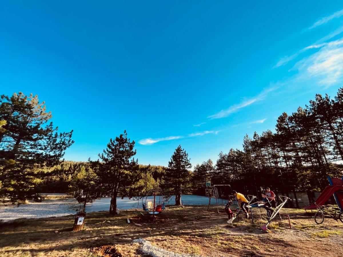 Lux Apartmani Vojinovic Zlatibor Exterior foto