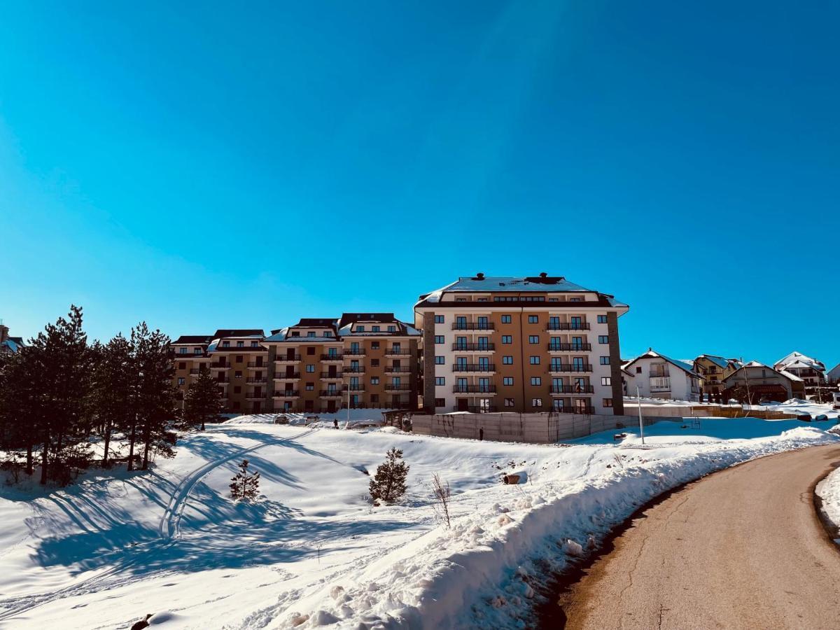 Lux Apartmani Vojinovic Zlatibor Exterior foto